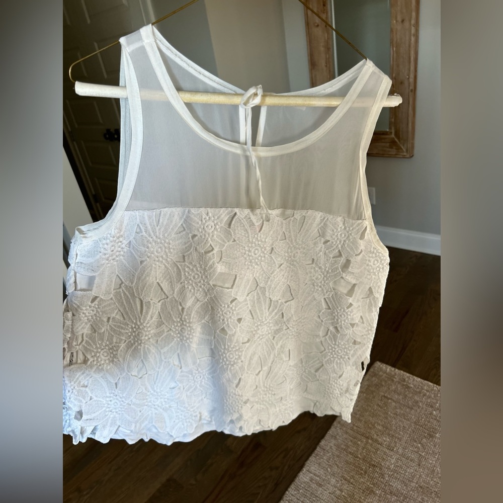 Beautiful Ann Taylor Blouse | size L
